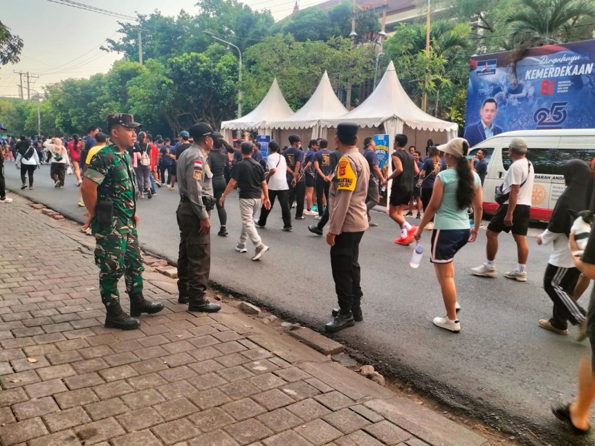 13.09.26 LINMAS MELKSANAKAN PENGAMANAN DI CFD BAJRA SANDHI SUMERTA KELOD