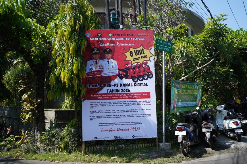 15.07.26 PEMASANGAN BALIHO PBB