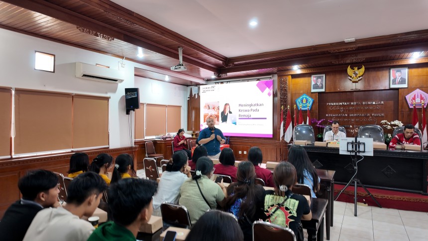 Hari Kedua – Penyuluhan Ibu Rumah Tangga: Pola Asuh Anak dan Remaja