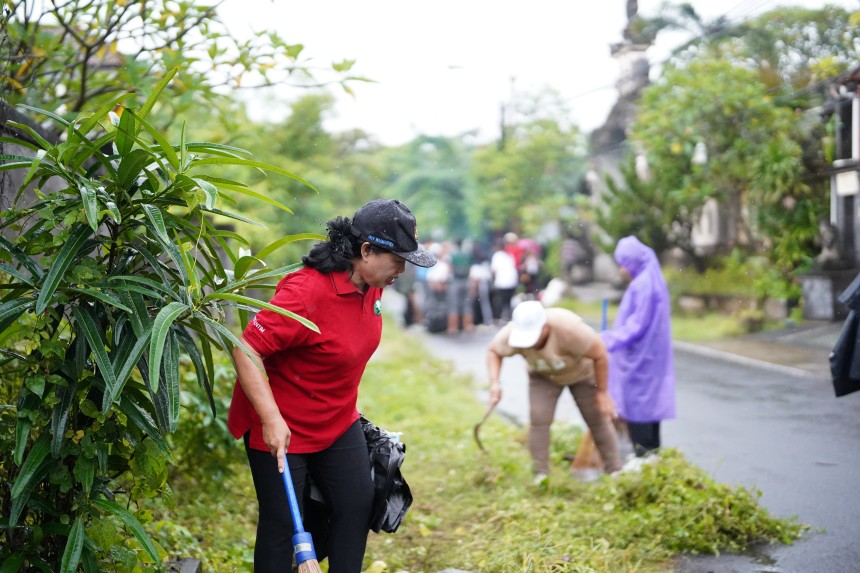 KEGIATAN KEBERSIHAN JAGA BUMI DAN LINGKUNGAN