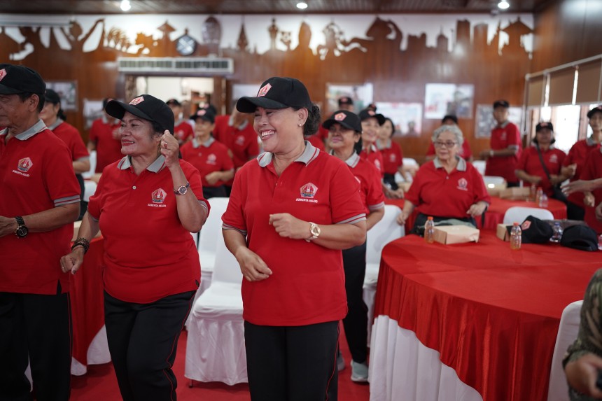 KELAS LANSIA HARI KE-3 DESA SUMERTA KELOD