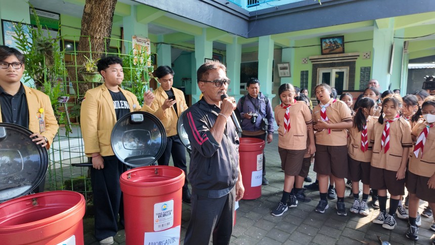 SOSIALISASI DI SD SARASWATI 3