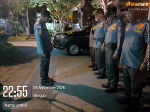 06.09.26 LINMAS MELAKSANAKAN APEL DAN PATROLI LINGKUNGAN