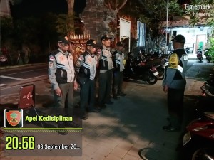 08.09.26 LINMAS MELAKSANAKAN APEL DAN PATROLI ATENSI LINGKUNGAN