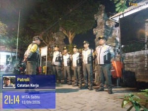 12.09.26 LINMAS MELKSANAKAN APEL DAN PATROLI LINGKUNGAN