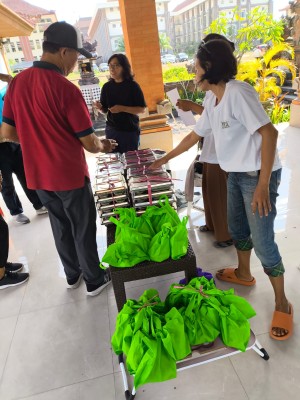 16.07.26 PENYALURAN MBG DI DUSUN SEMBUNG SARI