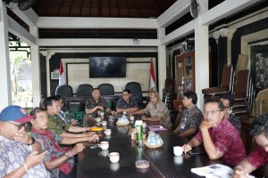 28.04.26 MONITORING WNA OLEH KESBANGPOL