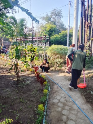 30.08.26 JUMALI DESA SUMERTA KELOD ATENSI SAMPAH CFD DAN PERAWATAN TAMAN TELAJAKAN
