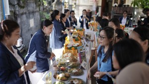 KEGIATAN PAMERAN GIZI DARI POLTEKKES DENPASAR DI DESA SUMERTA KELOD